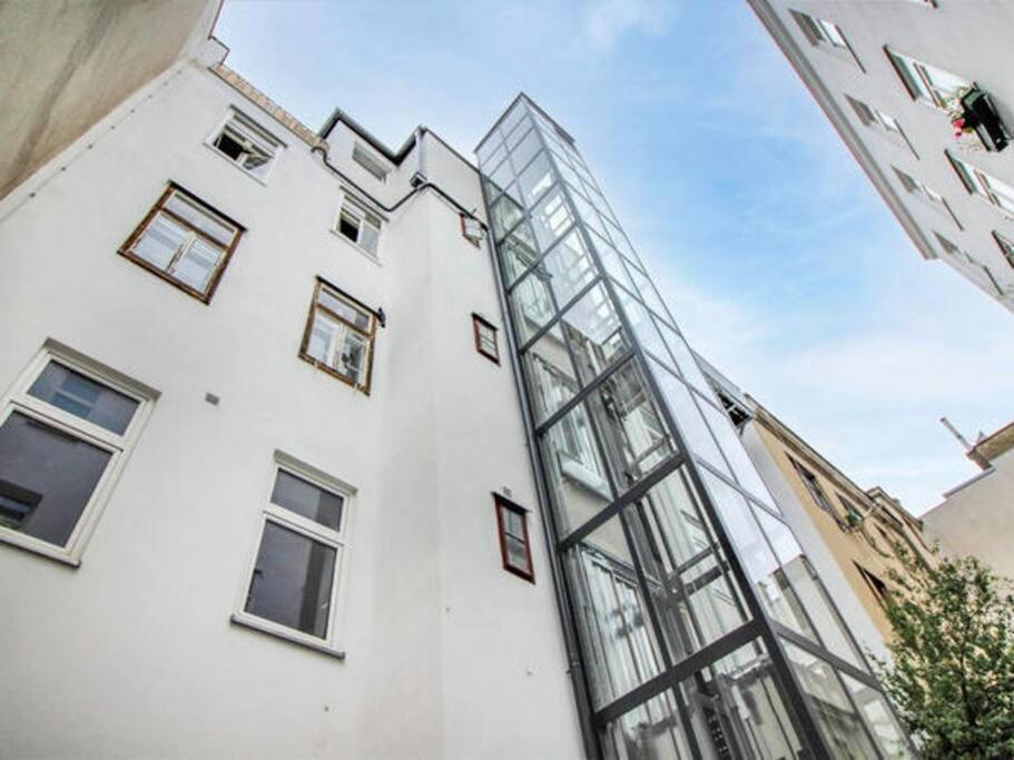 Luxury 2-Floor Rooftop Apartment With Terrace In The City Center 비엔나 외부 사진